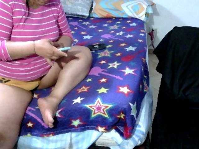 curiousnasty's BongaCams show and profile