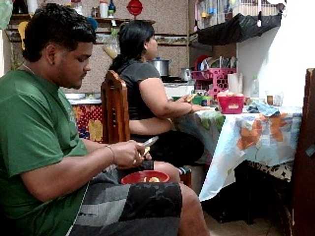 curiousnasty's BongaCams show and profile