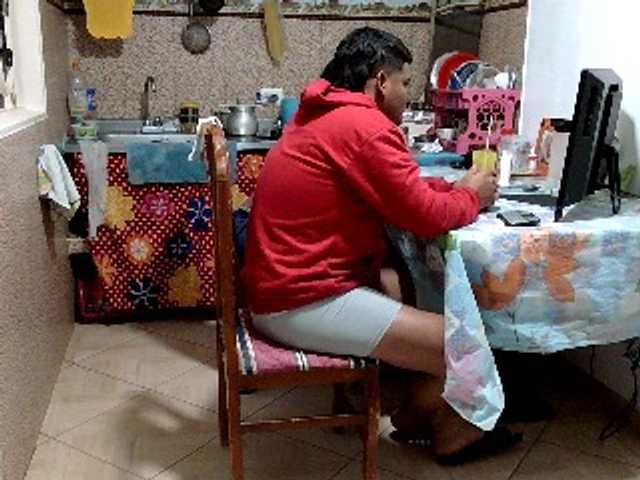 curiousnasty's BongaCams show and profile