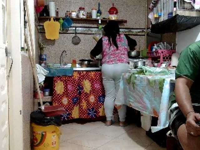 curiousnasty's BongaCams show and profile