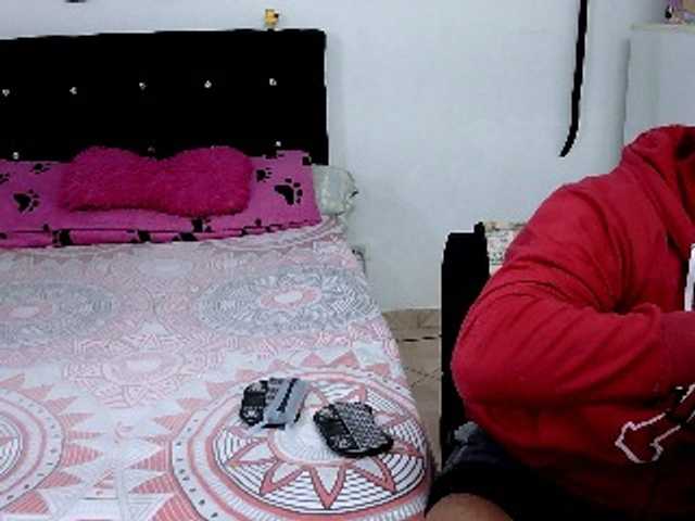 curiousnasty's BongaCams show and profile