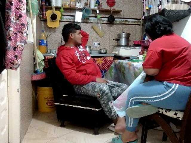 curiousnasty's BongaCams show and profile