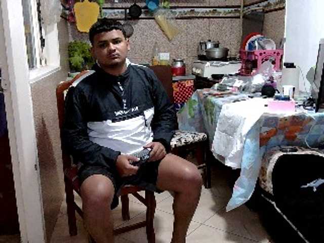 curiousnasty's BongaCams show and profile