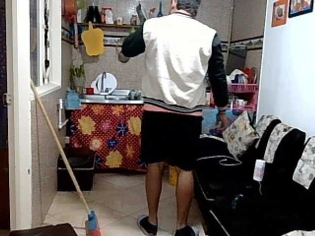 curiousnasty's BongaCams show and profile