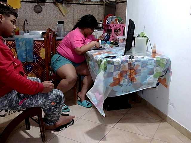 curiousnasty's BongaCams show and profile