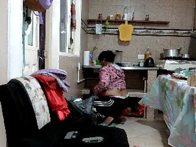 curiousnasty's BongaCams show and profile