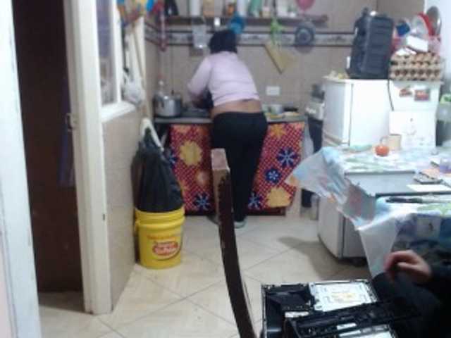 curiousnasty's BongaCams show and profile