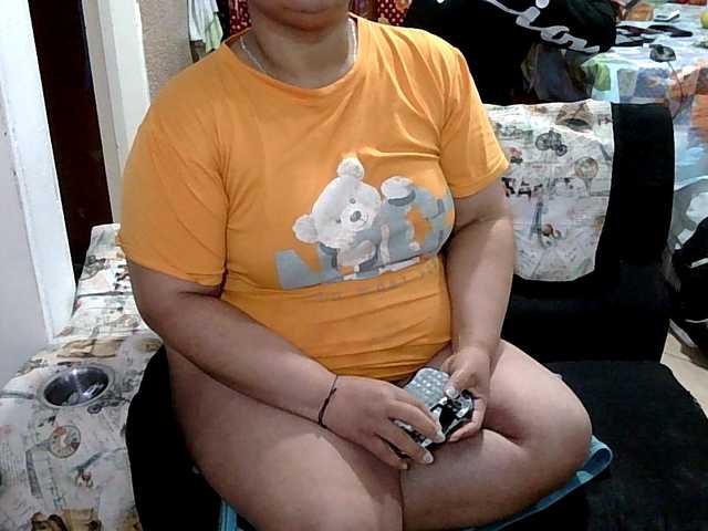 curiousnasty's BongaCams show and profile