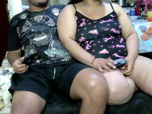 le modèle curiousnasty est en webcam porno dans un show sur le site bongacams, il possède les tags suivants: Latino/Hispanic,Brunette,Trimmed