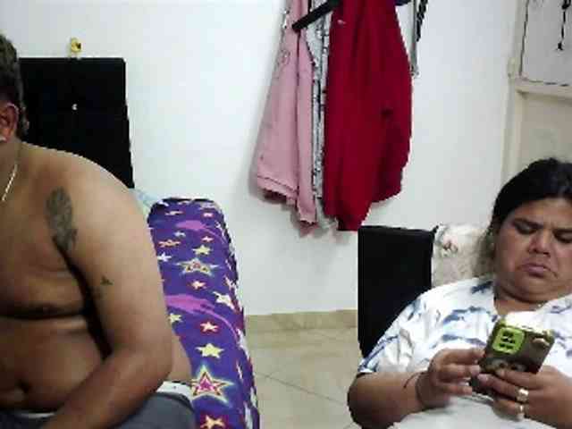 curiousnasty Live Webcam on {site_name}