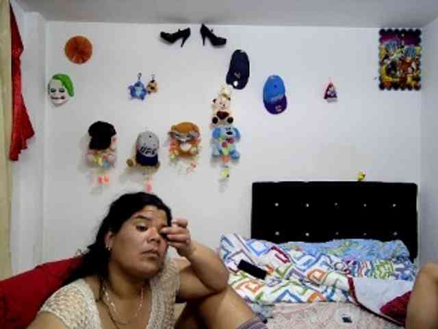 online live sex show Curiousnasty