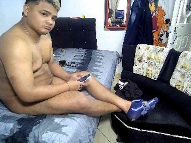curiousnasty webcam