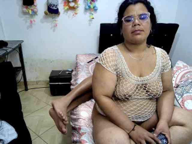 curiousnasty webcam