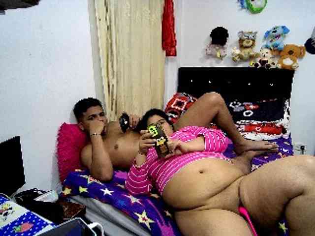 naked webcam Curiousnasty