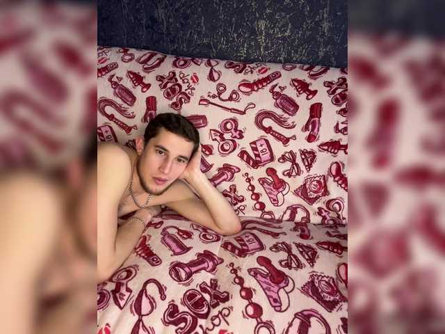 go to chat with -The-sweet-couple-