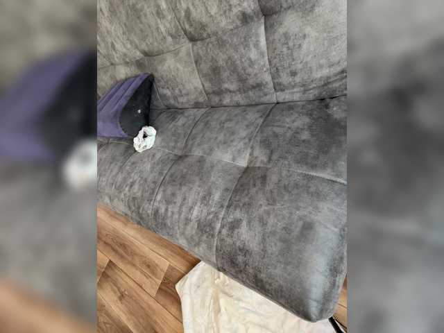 go to chat with -The-sweet-couple-