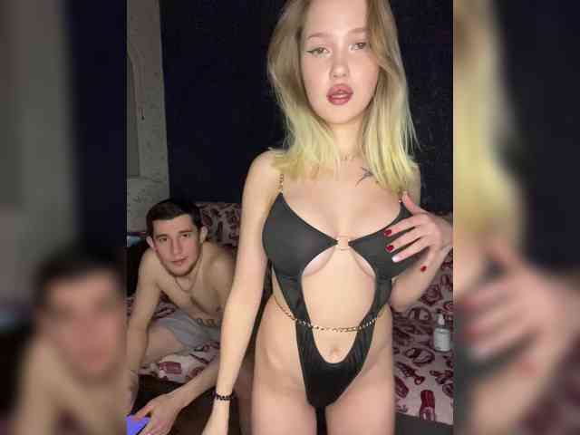 -The-sweet-couple- webcam