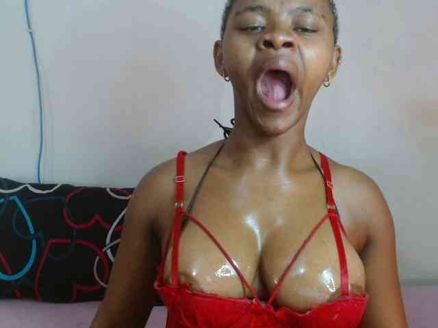 Certifiedhottiexxx webcam