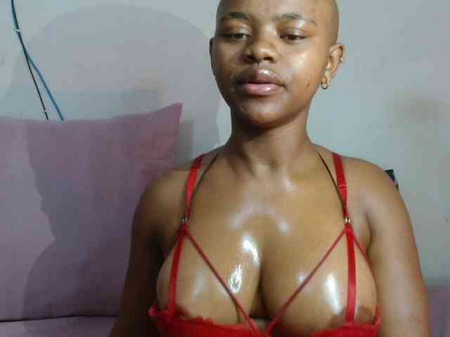 Certifiedhottiexxx webcam