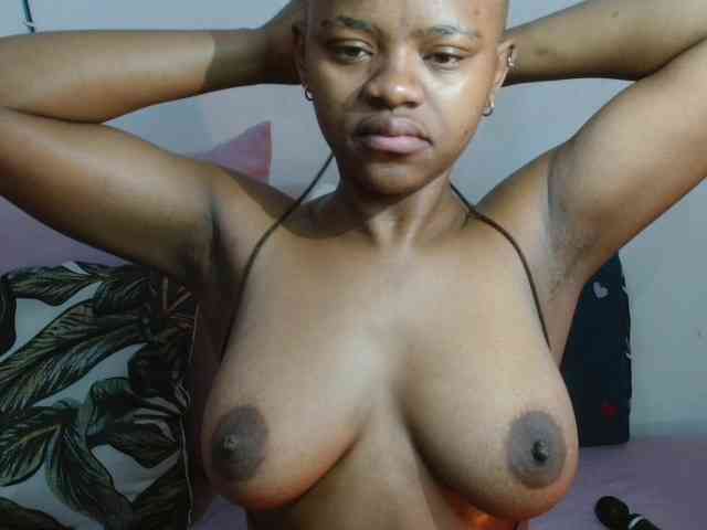 Certifiedhottiexxx webcam