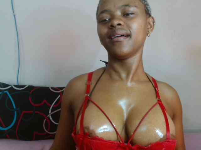 Certifiedhottiexxx webcam
