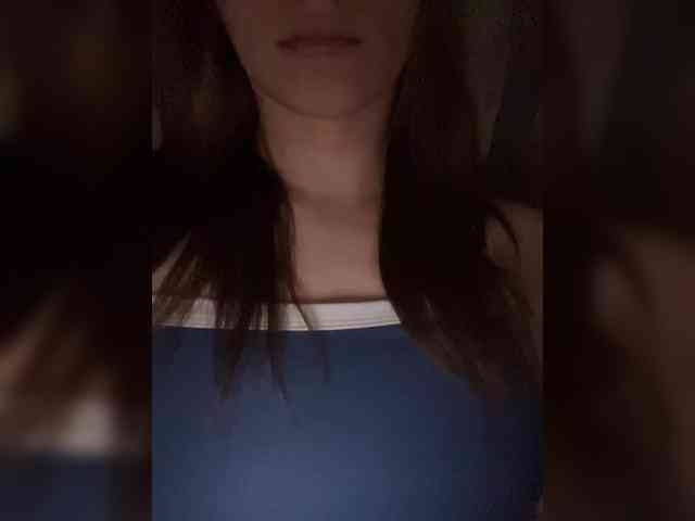 Kira5687 webcam