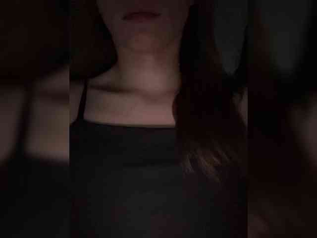 Kira5687 webcam
