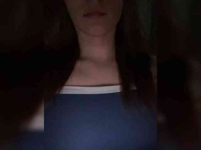 Kira5687 webcam