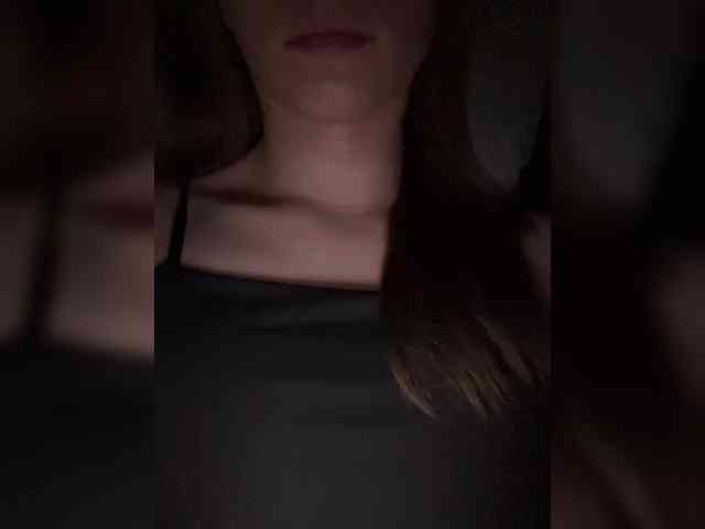 Kira5687 webcam
