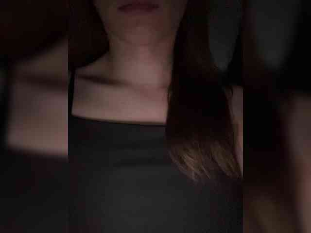 Kira5687 webcam