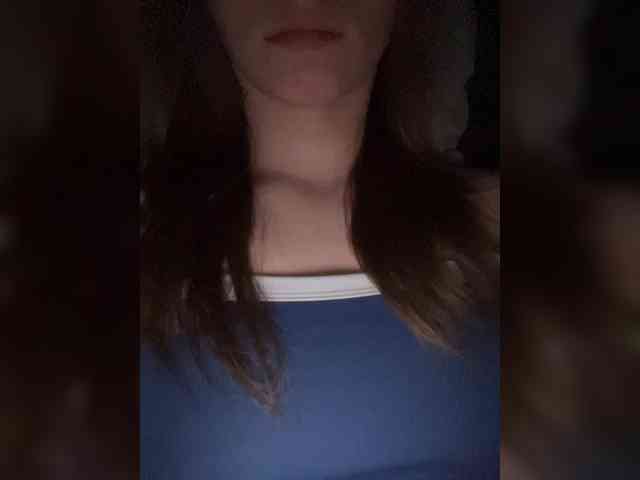Kira5687 webcam