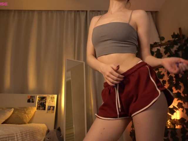 le modèle mariaro est en webcam porno dans un show sur le site bongacams, il possède les tags suivants: White/Caucasian,Redhead,Shaved