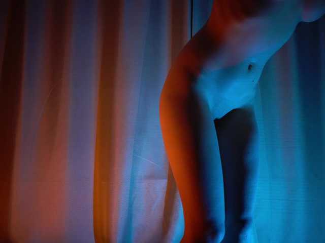 Discover mariaro from BongaCams