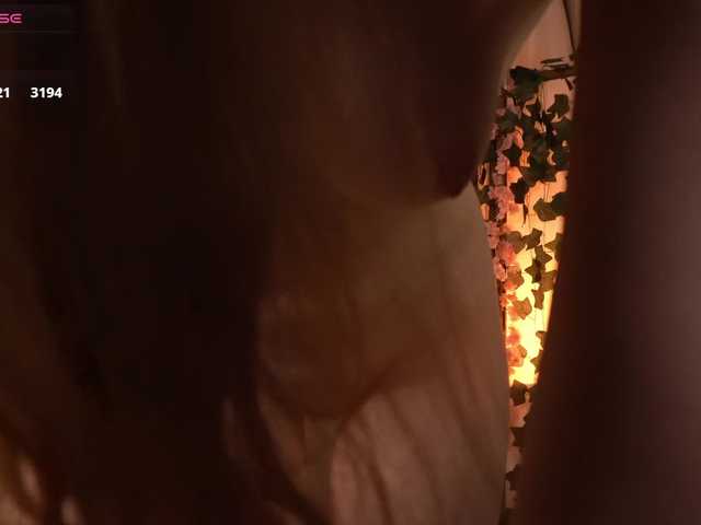 mariaro's BongaCams show and profile