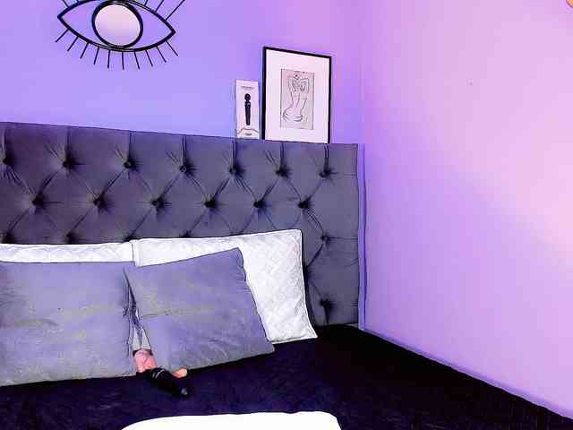 Babyenderlyn Live Webcam on BongaCams