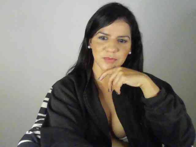 AylaBelo webcam