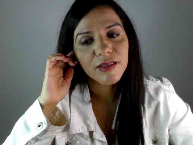 AylaBelo webcam