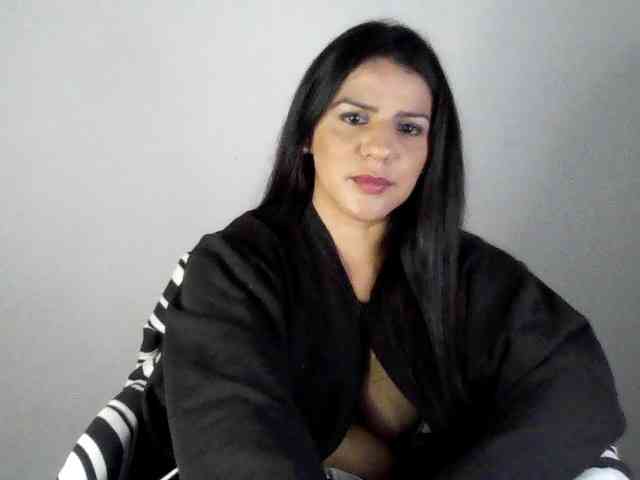 AylaBelo webcam