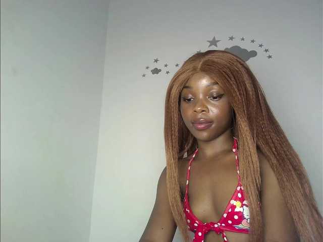 YumTam's BongaCams show and profile