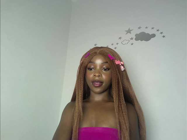 YumTam's BongaCams show and profile