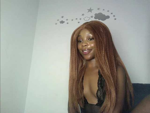 YumTam's BongaCams show and profile