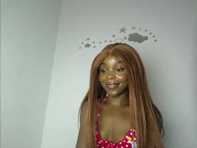 YumTam's BongaCams show and profile