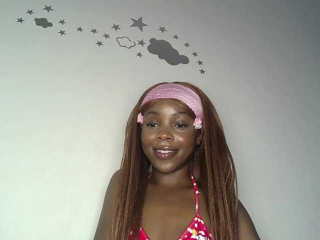 YumTam's BongaCams show and profile