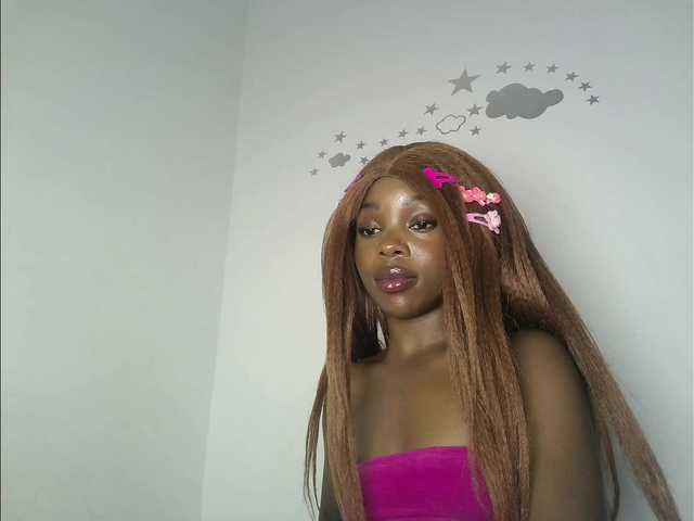 YumTam's BongaCams show and profile