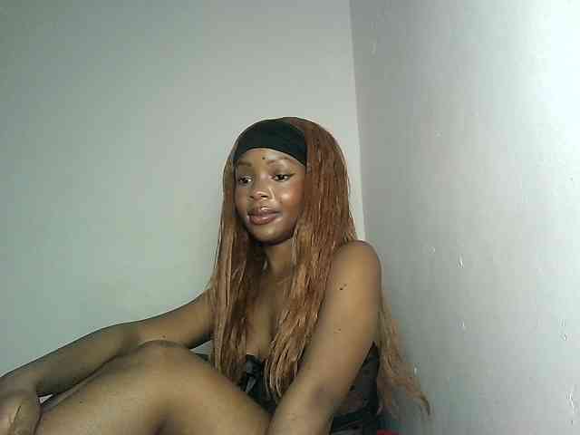 YumTam Live Webcam on BongaCams