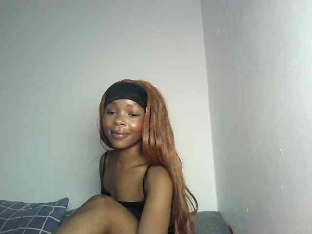 YumTam Live Webcam on BongaCams