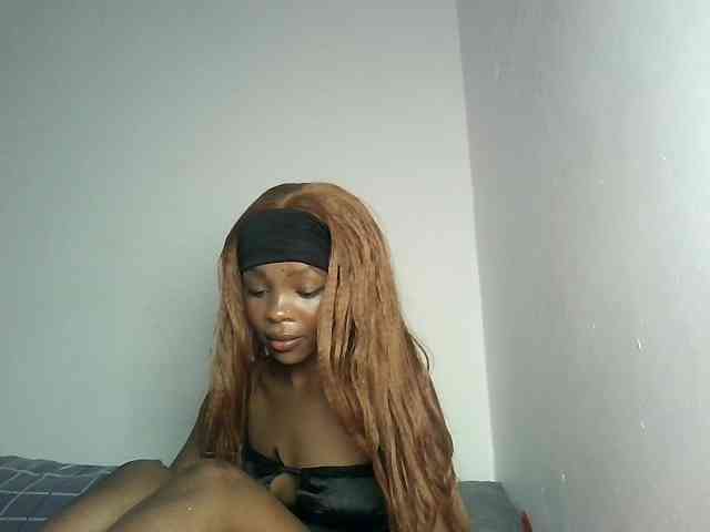 YumTam Live Webcam on BongaCams