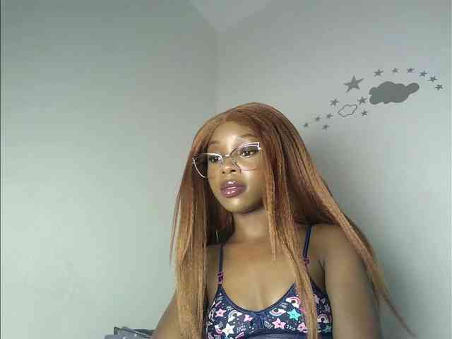 YumTam Live Webcam on BongaCams