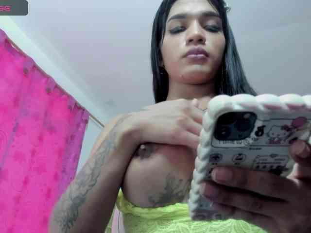 Gabriela-Lukyano... Live Webcam on BongaCams