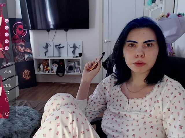  lolabunyyyy chat room